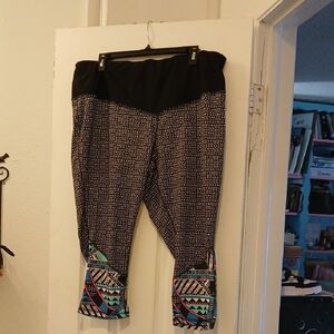 ♡5/$25 Xersion Black Fitted Leggings